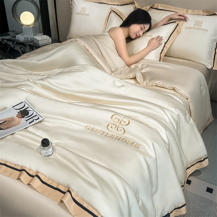 91家纺网 家纺一手货源 找家纺 小久久（小九九） 2025新款水洗真丝夏被-威廉 威廉-奶昔白+奶茶