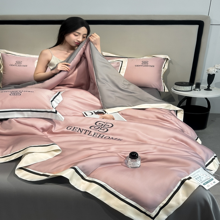 91家纺网 家纺一手货源 找家纺 小久久（小九九） 2025新款水洗真丝夏被-威廉 威廉-浅豆沙+中灰