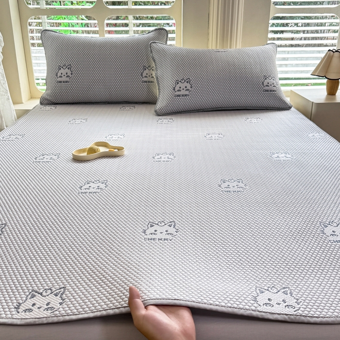 91家纺网 家纺一手货源 找家纺 （总）美达家纺 2025新品冰豆豆床垫凉席