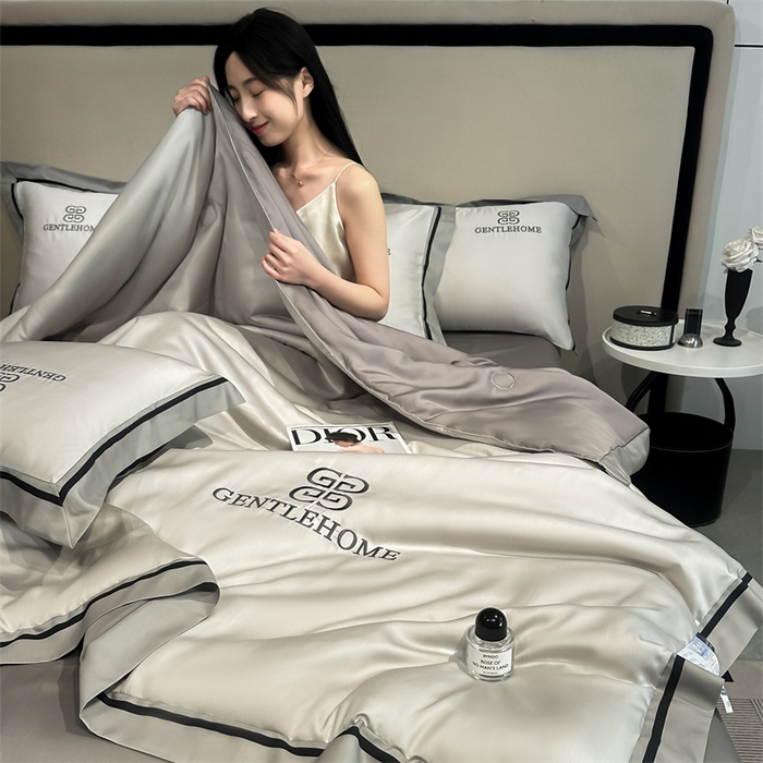 91家纺网 家纺一手货源 找家纺 小久久（小九九） 2025新款水洗真丝夏被-威廉 威廉-山灰+中灰