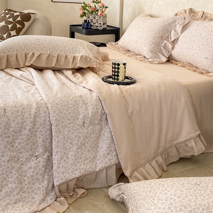 91家纺网 家纺一手货源 找家纺 2025新款全棉双层纱多功能夏被四件套 繁花蝴结