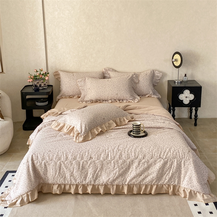 91家纺网 家纺一手货源 找家纺 2025新款全棉双层纱多功能夏被四件套 繁花蝴结