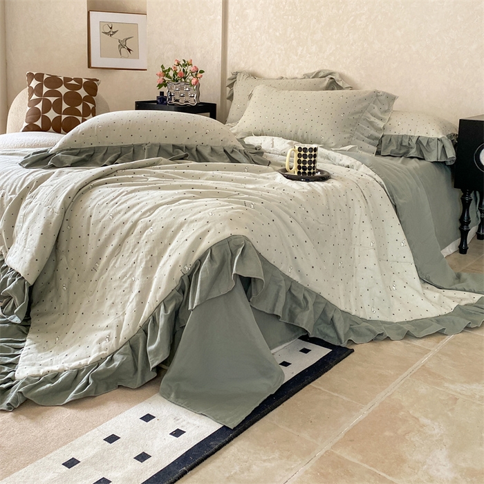 91家纺网 家纺一手货源 找家纺 2025新款全棉双层纱多功能夏被四件套 行星狗