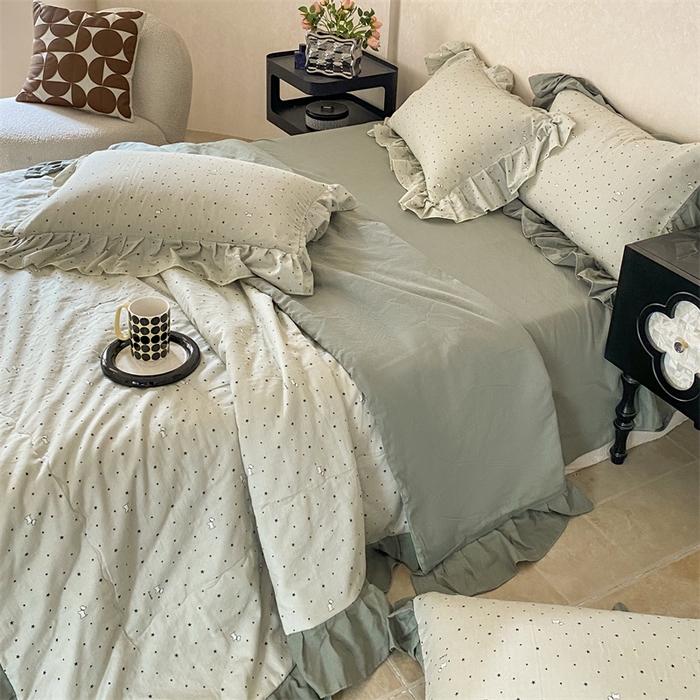 91家纺网 家纺一手货源 找家纺 2025新款全棉双层纱多功能夏被四件套 行星狗