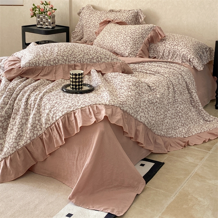 91家纺网 家纺一手货源 找家纺 2025新款全棉双层纱多功能夏被四件套 小碎花