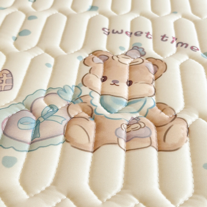 91家纺网 家纺一手货源 找家纺 沐慕 2025新款高克重小清新乳胶凉席-风格二 气球兔兔