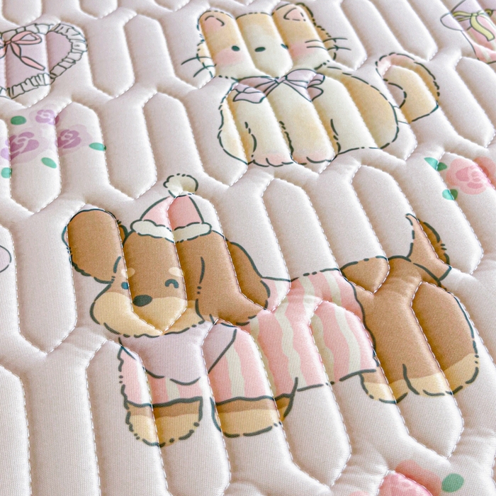 91家纺网 家纺一手货源 找家纺 沐慕 2025新款高克重小清新乳胶凉席-风格二 爱心小兔