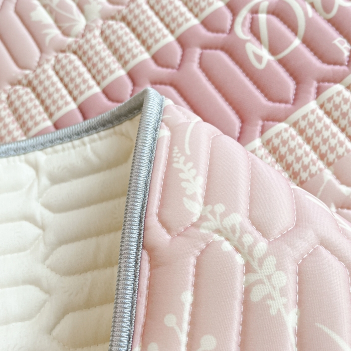 91家纺网 家纺一手货源 找家纺 沐慕 2025新款高克重小清新乳胶凉席-风格二 宠物乐园