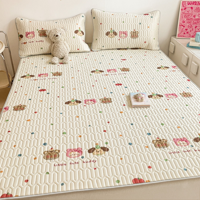 91家纺网 家纺一手货源 找家纺 沐慕 2025新款高克重小清新乳胶凉席-风格二 三小只