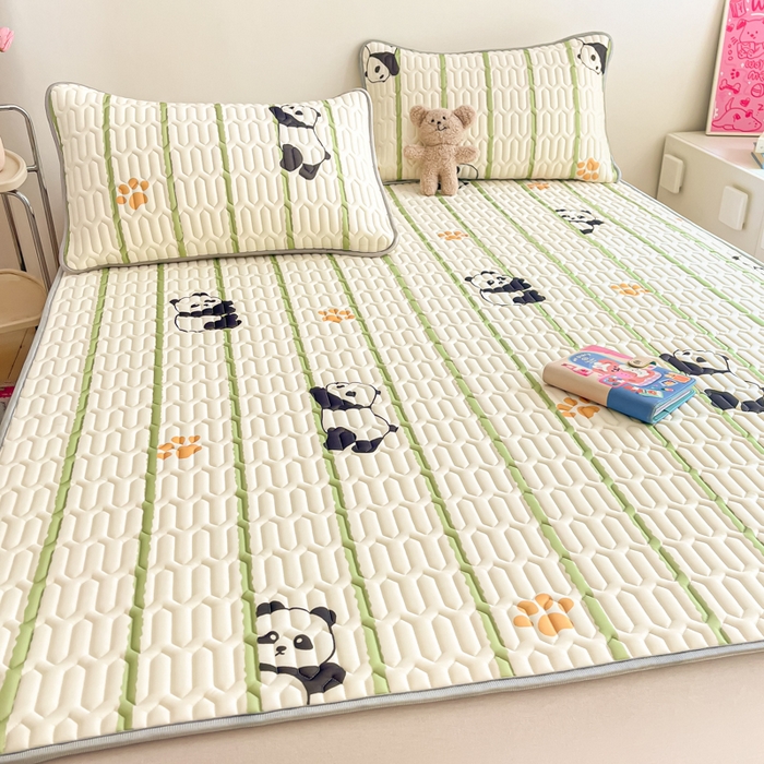 91家纺网 家纺一手货源 找家纺 沐慕 2025新款高克重小清新乳胶凉席-风格二 熊猫嘟嘟