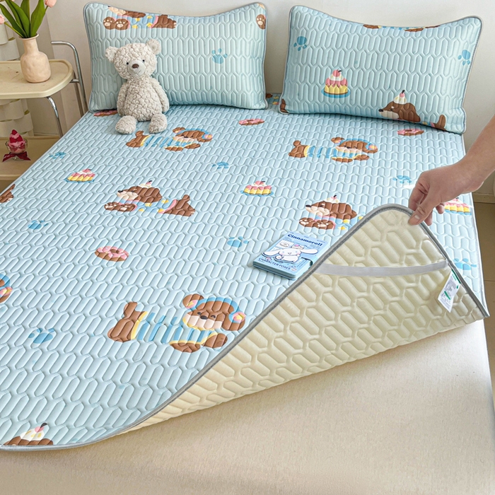 91家纺网 家纺一手货源 找家纺 沐慕 2025新款高克重小清新乳胶凉席-风格二 腊肠狗