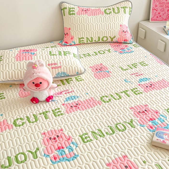 91家纺网 家纺一手货源 找家纺 沐慕 2025新款高克重小清新乳胶凉席-风格二 花环兔兔