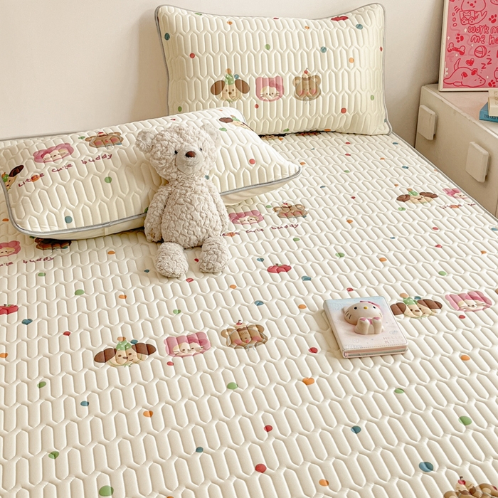 91家纺网 家纺一手货源 找家纺 沐慕 2025新款高克重小清新乳胶凉席-风格二 三小只