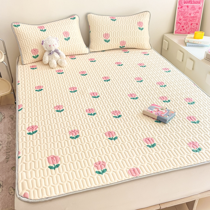 91家纺网 家纺一手货源 找家纺 沐慕 2025新款高克重小清新乳胶凉席-风格二 郁金香