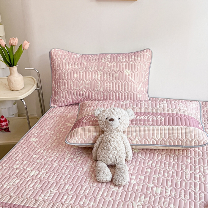 91家纺网 家纺一手货源 找家纺 沐慕 2025新款高克重小清新乳胶凉席-风格二 宠物乐园