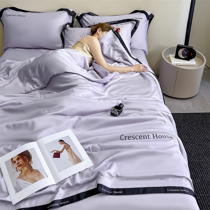 91家纺网 家纺一手货源 找家纺 小久久（小九九） 2025新款水洗冰丝夏被四件套-卡瑞娜系列 卡瑞娜-星黛紫