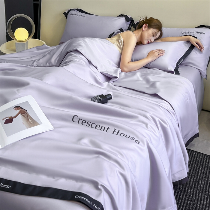 91家纺网 家纺一手货源 找家纺 小久久（小九九） 2025新款水洗冰丝夏被四件套-卡瑞娜系列 卡瑞娜-星黛紫