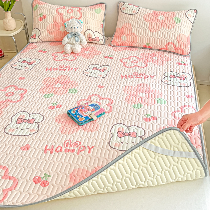 91家纺网 家纺一手货源 找家纺 沐慕 2025新款高克重小清新乳胶凉席-风格二 粉漾花境