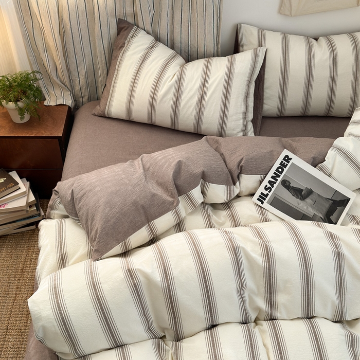 91家纺网 家纺一手货源 找家纺 娜娜 2025新款A类全棉色织水洗棉四件套 罗马系列-条纹咖