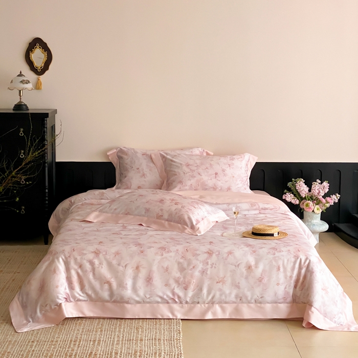 91家纺网 家纺一手货源 找家纺 云栖家居 2025天丝棉数码印花四件套 花间拾光-粉