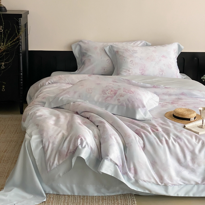 91家纺网 家纺一手货源 找家纺 云栖家居 2025天丝棉数码印花四件套 初见-蓝