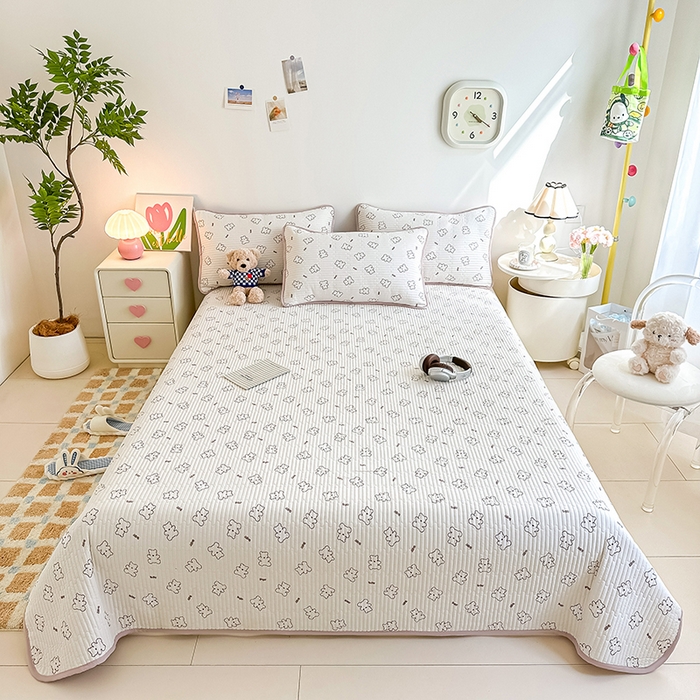 91家纺网 家纺一手货源 找家纺 恒尚居 2025新款双层纱小云棉床盖单床盖床盖单件 熊宝--米白熊宝