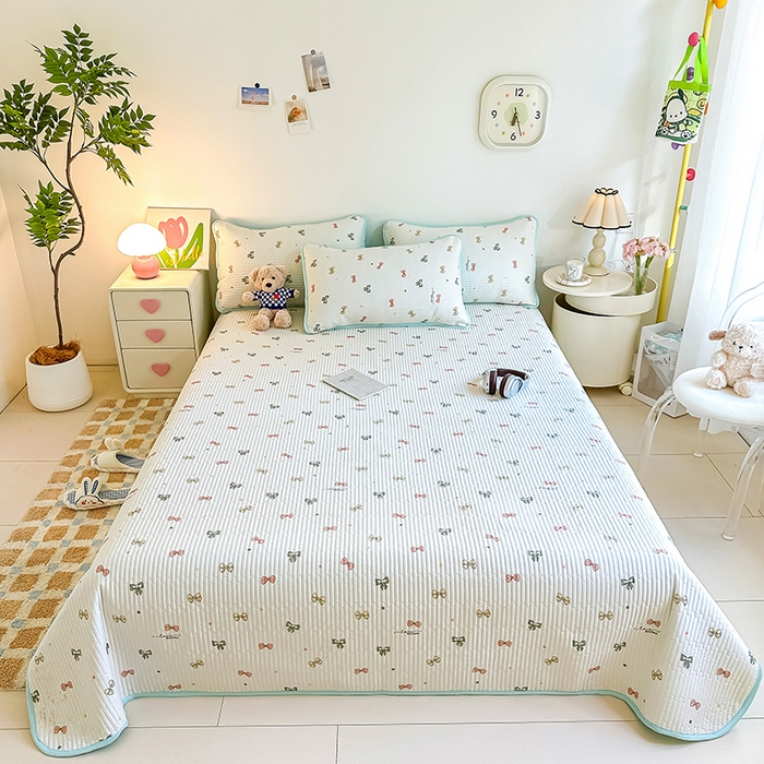 91家纺网 家纺一手货源 找家纺 橘夏家纺 2025新款双层纱小云棉床盖单床盖床盖单件 蝴蝶结--浅米梦境