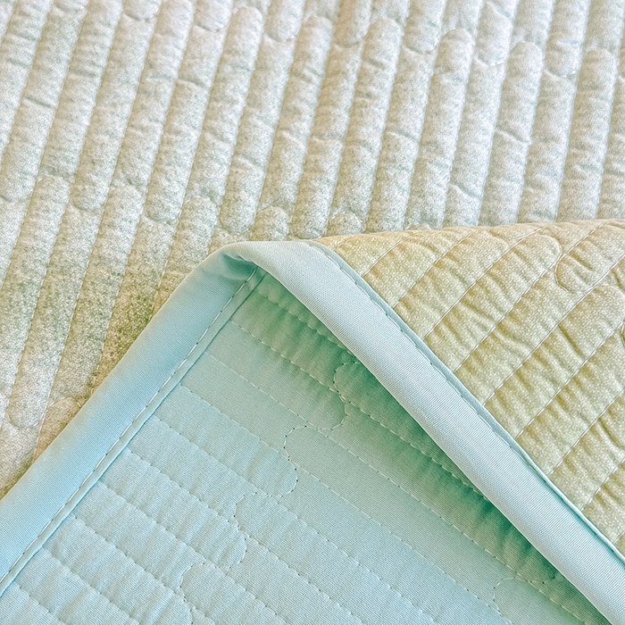 91家纺网 家纺一手货源 找家纺 橘夏家纺 2025新款双层纱小云棉床盖单床盖床盖单件 奇幻梦境--春云