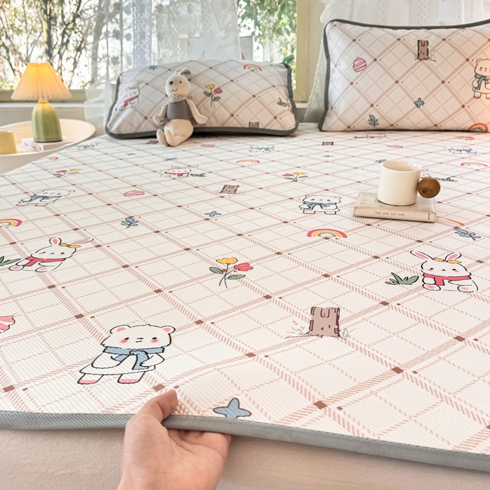 91家纺网 家纺一手货源 找家纺 （总）慕梵家居 2025新款冰豆豆斜纹数码印花床单款凉席席子三件套