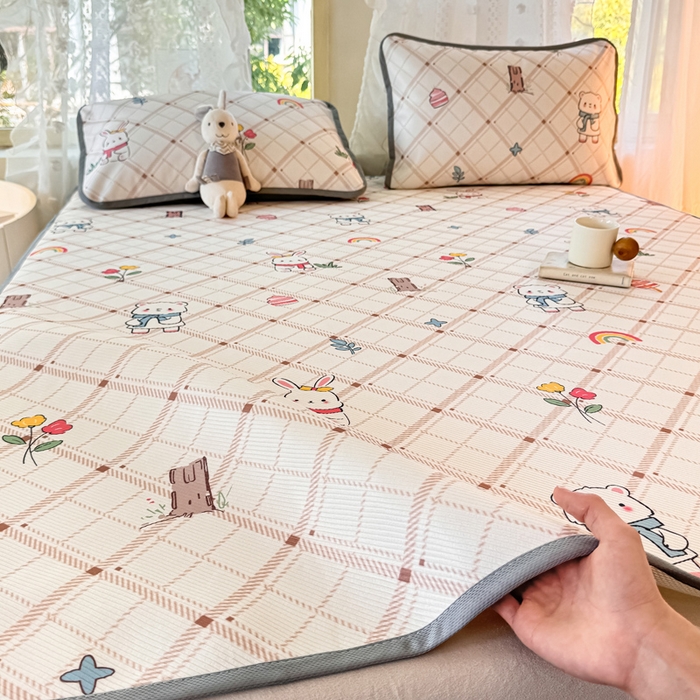 91家纺网 家纺一手货源 找家纺 （总）慕梵家居 2025新款冰豆豆斜纹数码印花床单款凉席席子三件套