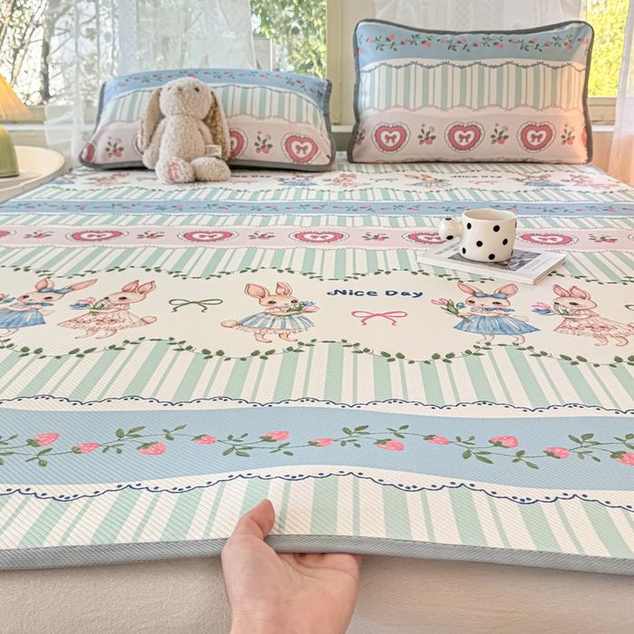 91家纺网 家纺一手货源 找家纺 （总）慕梵家居 2025新款冰豆豆斜纹数码印花床单款凉席席子三件套