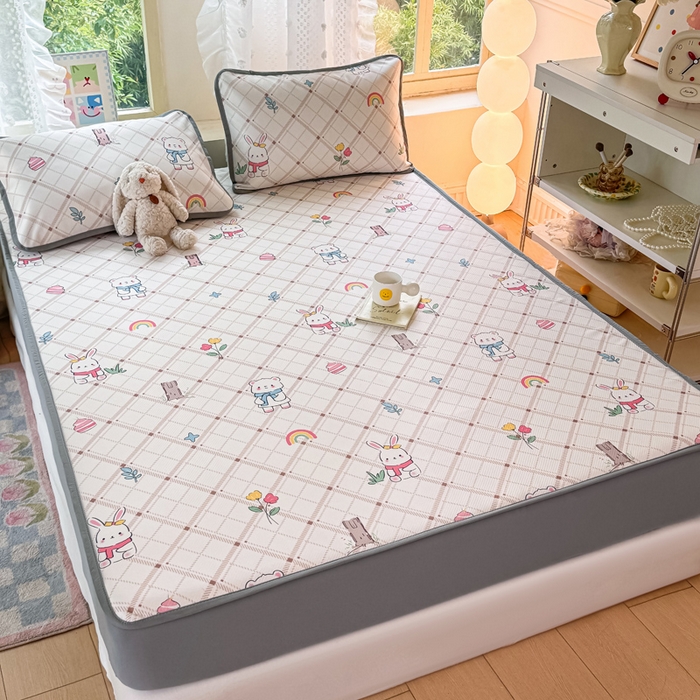 91家纺网 家纺一手货源 找家纺 （总）慕梵家居 2025新款冰豆豆斜纹数码印花床笠款凉席席子三件套