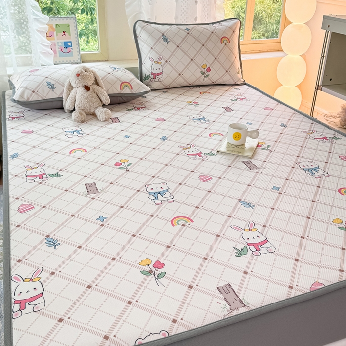 91家纺网 家纺一手货源 找家纺 （总）慕梵家居 2025新款冰豆豆斜纹数码印花床笠款凉席席子三件套