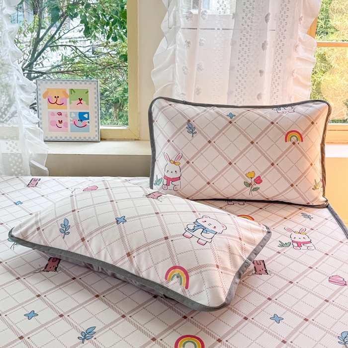 91家纺网 家纺一手货源 找家纺 （总）慕梵家居 2025新款冰豆豆斜纹数码印花床笠款凉席席子三件套