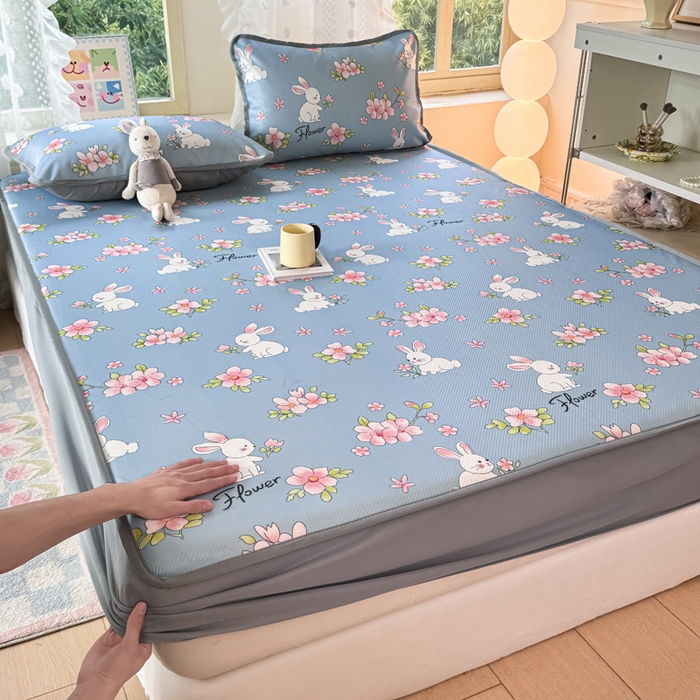 91家纺网 家纺一手货源 找家纺 （总）慕梵家居 2025新款冰豆豆斜纹数码印花床笠款凉席席子三件套