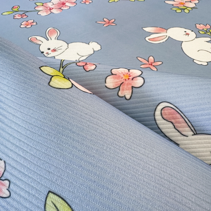 91家纺网 家纺一手货源 找家纺 慕梵家居 2025新款冰豆豆斜纹数码印花床单款凉席席子三件套 花园兔