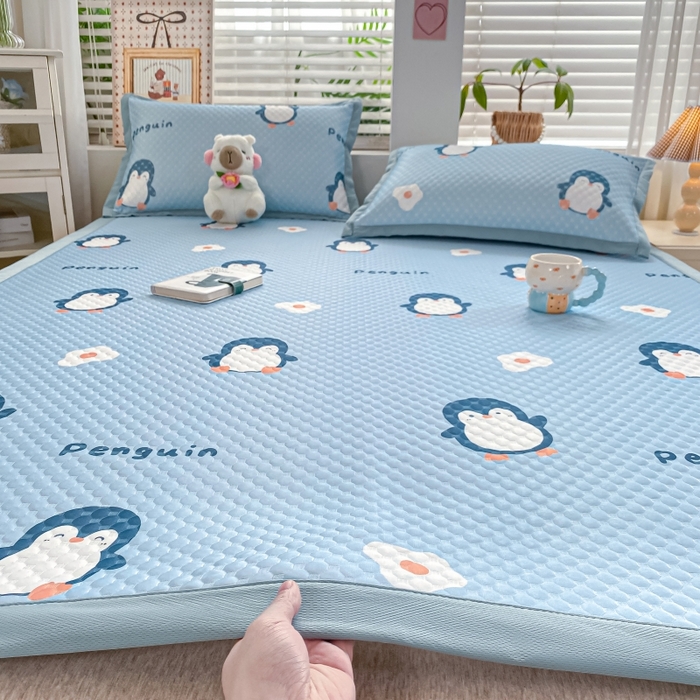 慕梵家居 2025新款冰豆豆数码印花圆网凉席款凉席席子三件套 小企鹅