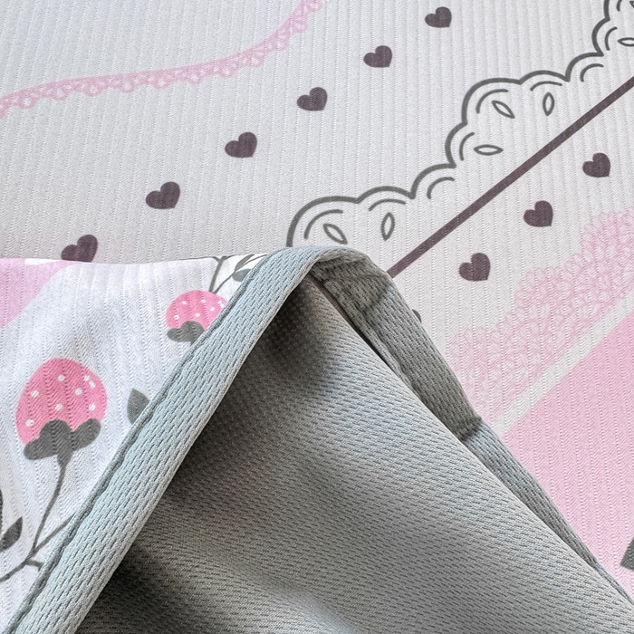 91家纺网 家纺一手货源 找家纺 慕梵家居 2025新款冰豆豆斜纹数码印花床笠款凉席席子三件套 熊宝宝-粉