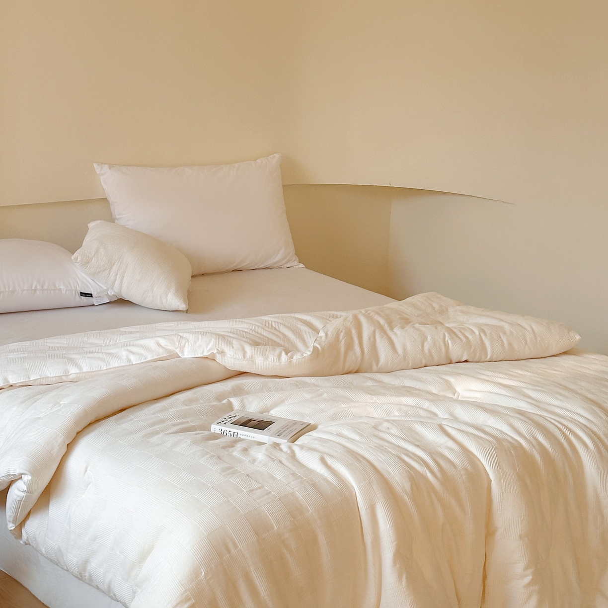 91家纺网 家纺一手货源 找家纺 （总）伟邦枕芯 2025新款高品质李冠奇大豆春秋被被子被芯