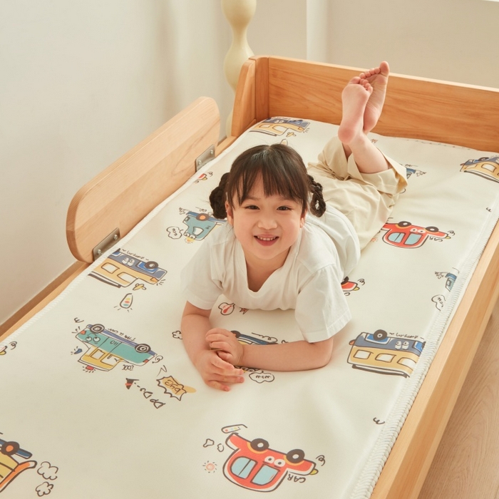 91家纺网 家纺一手货源 找家纺 艾佳宝贝 2025春夏A类多动能儿童双面床垫冰丝凉席 巴士汽车