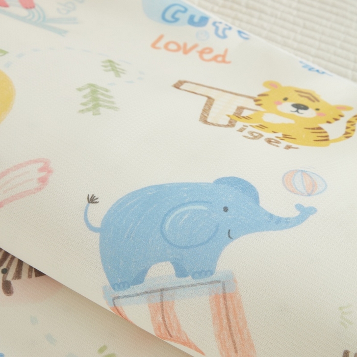 91家纺网 家纺一手货源 找家纺 艾佳宝贝 2025春夏A类多动能儿童双面床垫冰丝凉席 动物的世界