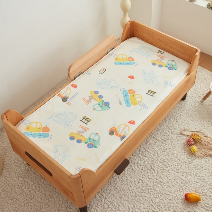 艾佳宝贝 2025春夏A类多动能儿童双面床垫冰丝凉席 工程小车