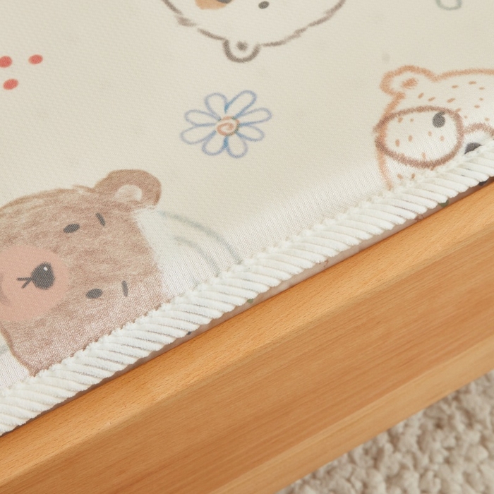 91家纺网 家纺一手货源 找家纺 艾佳宝贝 2025春夏A类多动能儿童双面床垫冰丝凉席 憨憨萌熊