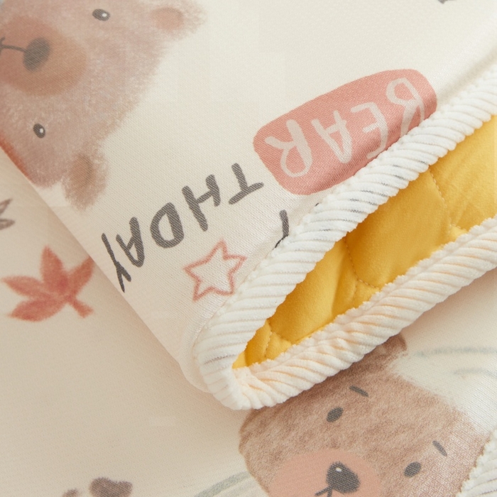 91家纺网 家纺一手货源 找家纺 艾佳宝贝 2025春夏A类多动能儿童双面床垫冰丝凉席 憨憨萌熊