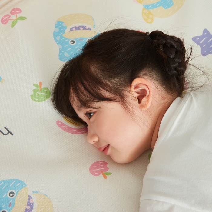 91家纺网 家纺一手货源 找家纺 艾佳宝贝 2025春夏A类多动能儿童双面床垫冰丝凉席 贪吃蛇