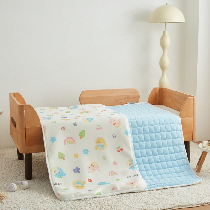 91家纺网 家纺一手货源 找家纺 艾佳宝贝 2025春夏A类多动能儿童双面床垫冰丝凉席 贪吃蛇