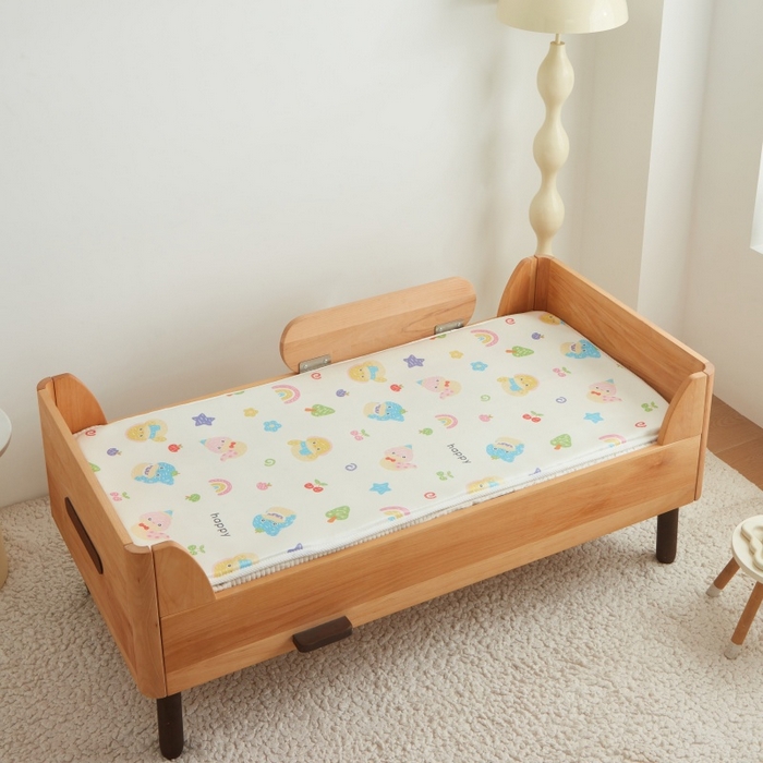 91家纺网 家纺一手货源 找家纺 艾佳宝贝 2025春夏A类多动能儿童双面床垫冰丝凉席 贪吃蛇