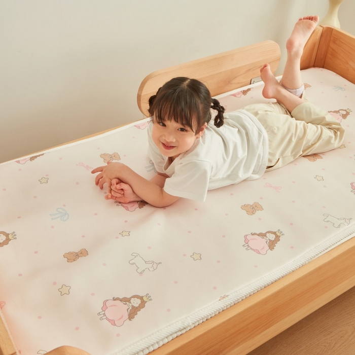91家纺网 家纺一手货源 找家纺 艾佳宝贝 2025春夏A类多动能儿童双面床垫冰丝凉席 甜甜小公主