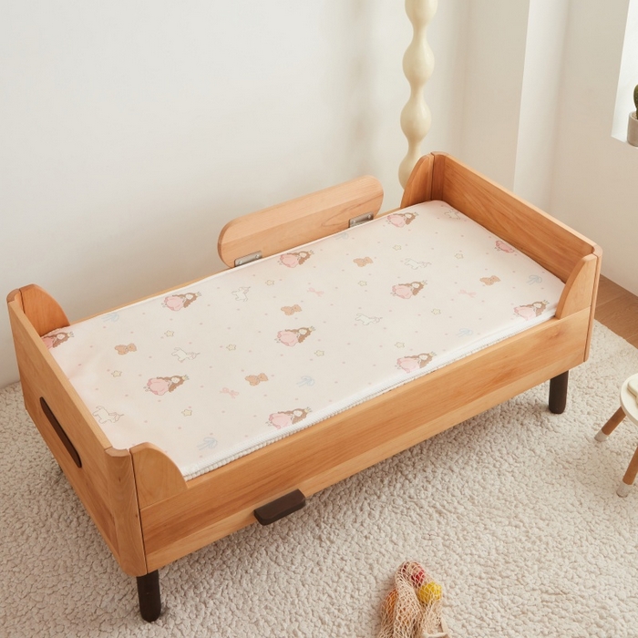 91家纺网 家纺一手货源 找家纺 艾佳宝贝 2025春夏A类多动能儿童双面床垫冰丝凉席 甜甜小公主