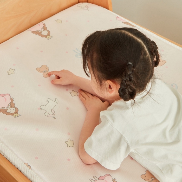 91家纺网 家纺一手货源 找家纺 艾佳宝贝 2025春夏A类多动能儿童双面床垫冰丝凉席 甜甜小公主